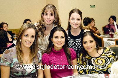 Brenda Arriaga, Maty de Solana, Anilú de Pérez, Margarita de Carmona e Ileana de Aguirre.