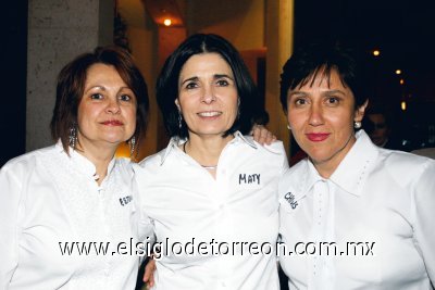 Silvia Sánchez, Maty García y Estela Espada.