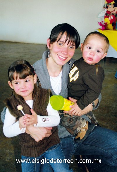 Fernanda, Begoña y Alex Sada