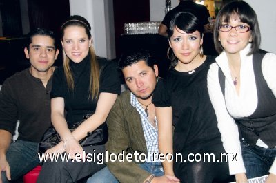 Mauricio Pérez, Malú Martínez, José Olayo, Rosa Gordillo y Mónica Rodríguez.