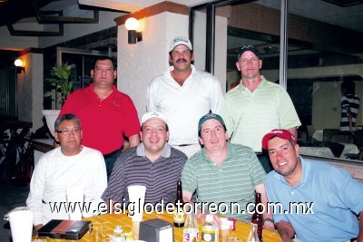 Torneo de Golf
Armando González, Mario Murra, Daniel González, Antonio Rodríguez, Cristian Thome, Eduardo Martínez y José Giraldéz.