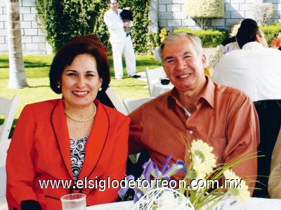 Martha Castro de Garza-Tijerina y Héctor Garza-Tijerina Chaúl