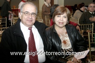 02042008
Salvador Sleiman y Deli de Sleiman.