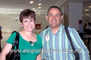 03042008
Juan Pablo Gutiérrez y Rocío Rodarte viajaron a Guadalajara.