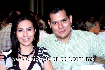 13042008
Ana Elena Guajardo Meza y Gerardo Carmona Ruiz