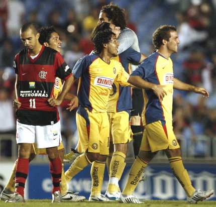 La victoria del Flamengo sobre el América derivó en la renuncia como técnico del argentino Rubén Omar Romano, quien fue reemplazado por Juan Antonio Luna.