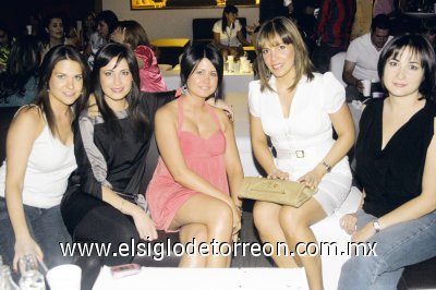 Gaby del Bosque, Chabelina Máynez, Ana Sofi Méndez, Ale Sánchez y Maru Villarreal.