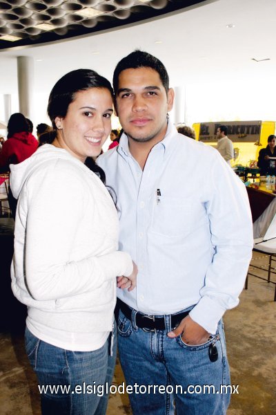 Nina Sáenz y Tito Valles.