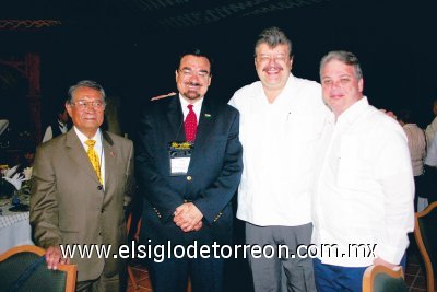 Manuel Lee, Eduardo Iduñate, Fernando Alanis y Leopoldo López.