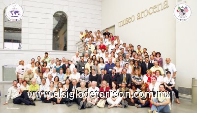 XIX Convención Nacional Ciudades Hermanas
Grupo de asistentes a la Comida del Museo Arocena.