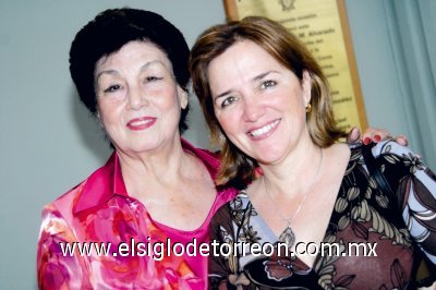 Carmen Martínez de Leal y Cecilia Marroquín de Murra