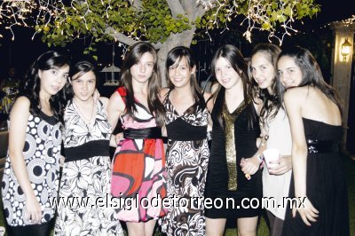 Marijose Borbolla, Ana Fernanda Santoyo, Laura Alonso, Ana Laura Allegre, Bárbara Navarrete, Isabela Veyán y Aimée Miranda