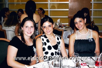 Cristina Wiley, Sonia Mansur y Samar Rullan.