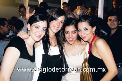 Any Arratia, Daniela Quezada, Valeria Rodríguez y Daniela Cabral.