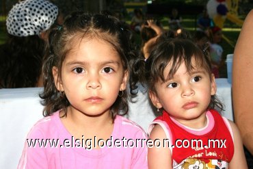 06052008
Samantha Amador Márquez y María Fernanda Amador Márquez.