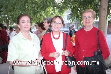 04052008
Rosi González, Carmen Cenoga y Mone Gorcea