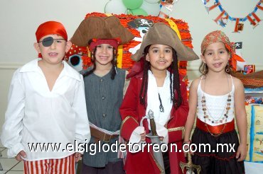 14052008
José Carlos, Ricardo, Santiago y Sofía