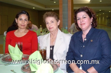 18052008
Elsa Santos, Elsa Amelia González y Laura Orellana Trinidad