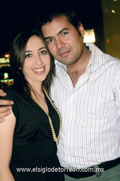 Liz Tahay y Eugenio González.