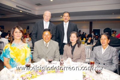 Pedro Villalobos Bautista, Alcalde de Michoacán; María del Carmen García de Villalobos; María de Jesús Rubio Paniagua, Regidora; José Antonio Ixta Tarelo, Contralor