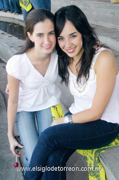 Gaby Rodríguez y Mónica González.