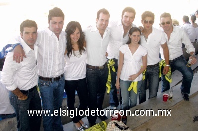 Gerardo Villarreal, Luis Gibert, Mónica González, Roberto Tueme, Gaby Rodríguez, Pepe Juanmarcos y Damián Aguilera.