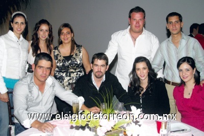 Zaida Faccuseh, Bego Zarra, Ivonne Murra, Paco Delgado, Beto Valdés, Nacho Martínez, Carlos Valdés, Aurora Gutiérrez y Paulina Macías.