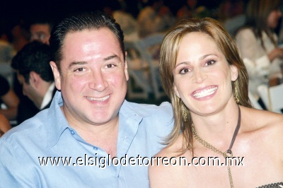 Alejandra Martínez de López y Alberto López.