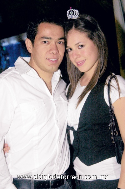 Abraham Sabag y Perla Vázquez.