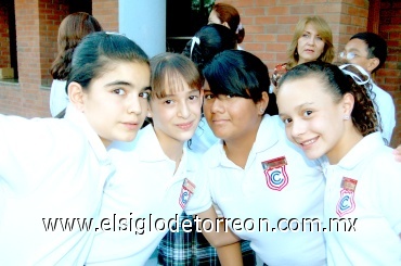 30062008
Isabella Villarreal, María Elena Valencia, Olga Ileana Basurto y Paloma Alba.