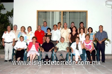 10072008
Familias del Río Félix, González del Río, Del Río Lima, Del Río Sánchez, Del Río Berúmen y Alvarado del Río, en reciente convivio