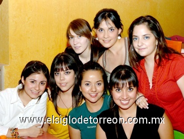 14072008
Paola Mendoza, Rosy Cruz, Athaira Tello, Ale Villegas, Katy Torres, Tania Rodríguez y Mariza Sandoval