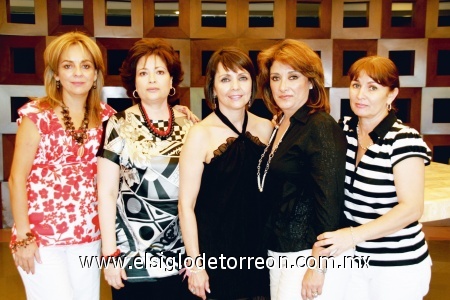 Myriam, Irma, Alicia, Rocío y Rosantina.