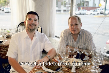 Eddy Gamma y Jorge Tuiedo.