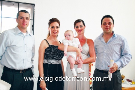 Daniel González García, Cynthia A. de Pámanes, Luciano Pámanes, Juliana Teixeira de González y Marco Antonio Pámanes Fernández.