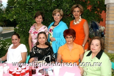 25072008
Cristina Porras de Vázquez, Genny Tinoco de Favila, Nena García de Ávila, Mague Soto, María Elena Vázquez, Cucú García Castillo y Martis de la Fuente