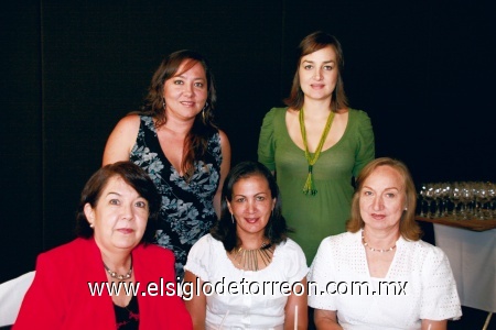 Blanca Alicia Morales, Elsa González, Aurora Berlanga, Aurora y Ana Laura González.