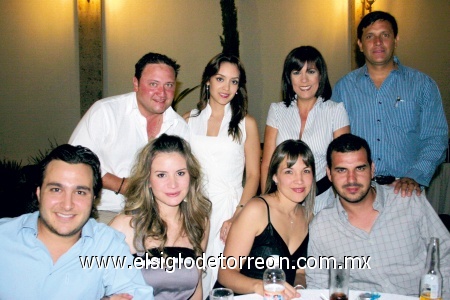 José Luis y Paty Serna, Margarita y Jorge Aguirre, Jesús y Sandra Bitar, Ana Elisa y Ricardo Robles.