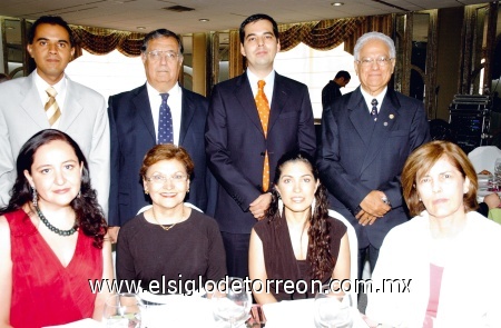 Patricia Hernández, Claudia Maynez, Ana Sofía García Camil, Rosario Ramos, Roberto Ojeda, Sergio Corona, Carlos Castañón y Pedro Rivas.