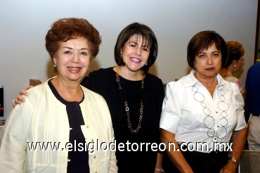 10082008
Norma Leticia de González Avelar, Susana de González y Lupita de Díaz de León