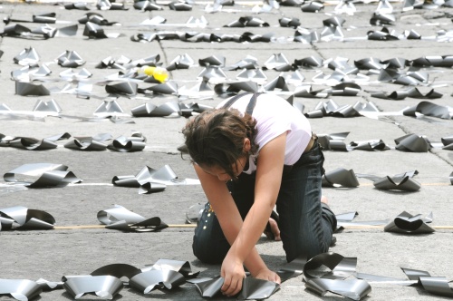 Además de despenalizar la interrupción de la gestación, las reformas redujeron la pena de prisión, que era de uno a tres años, a entre tres y seis meses para las mujeres que aborten después del plazo fijado en la capital.