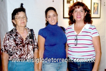 24082008
Paty Esparza, Carla Díaz y Rosa María Nieto.