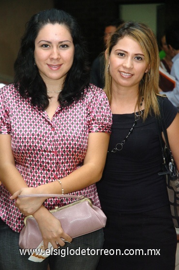 29082008
Karla Ortiz y Alejandra Aguilar