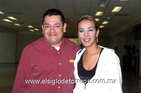 04092008
A la Ciudad de México viajaron Edner Granados y Karina Orona