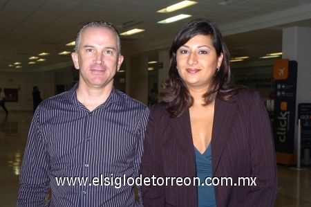 04092008
Álvaro Martín y Aranzazu Burgos llegaron de Guadalajara, Jal