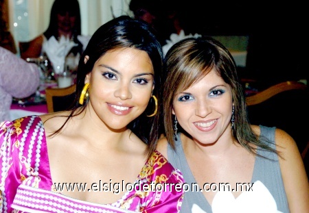 02102008
Sue Ellen Borrego y Caro Venegas