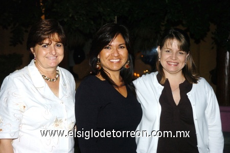 07102008
Lily Dugay, Loreta Casán y Gloria Rodríguez.