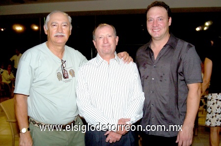 19102008
Cuauhtémoc Herrera, Javier Carrillo y Sergio González.