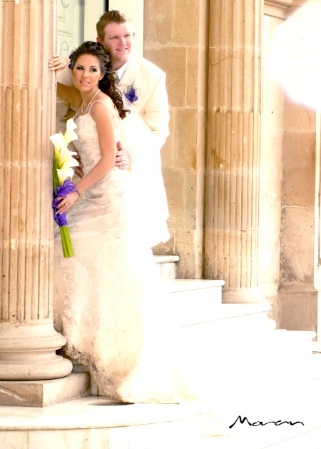 B.A. Michael M. Beatie y Antp. Sindy Y. de la Torre Pacheco contrajeron matrimonio por lo civil en la Hacienda Los Ángeles el sábado 12 de julio de 2008. 

Estudio Morán