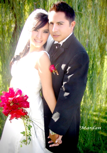 Sr. Jesús Alberto Rodríguez Hernández y Srita. Diana Iveth Murillo Flores contrajeron matrimonio en la parroquia de San Felipe de Jesús el sábado 11 de octubre de 2008.

Estudio Mardan